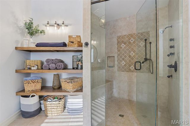 1002 Chesterfield Forest Drive, Wildwood, MO 63005