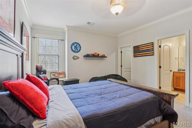 1002 Chesterfield Forest Drive, Wildwood, MO 63005