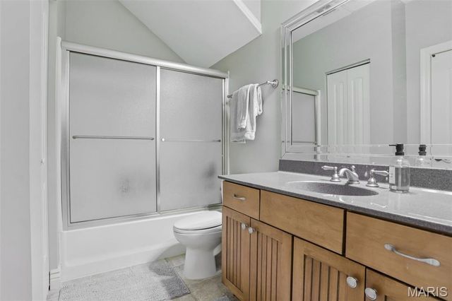 1002 Chesterfield Forest Drive, Wildwood, MO 63005