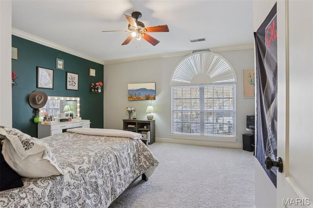 1002 Chesterfield Forest Drive, Wildwood, MO 63005