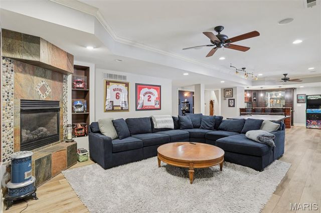 1002 Chesterfield Forest Drive, Wildwood, MO 63005