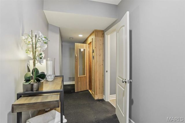 1002 Chesterfield Forest Drive, Wildwood, MO 63005