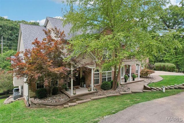 1002 Chesterfield Forest Drive, Wildwood, MO 63005