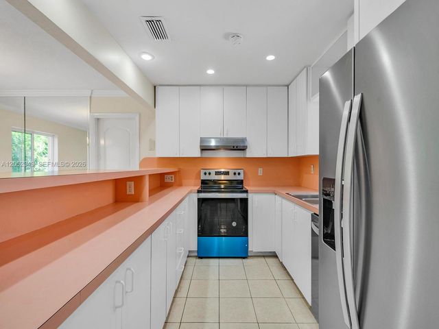 1430 SW 102nd Ct 1430, Miami, FL 33174