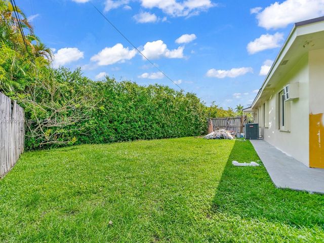 1430 SW 102nd Ct 1430, Miami, FL 33174