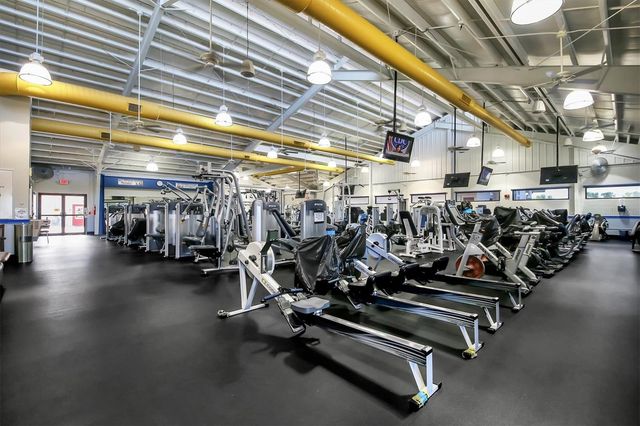 1834 E DEL WEBB BOULEVARD, Sun City Center, FL 33573