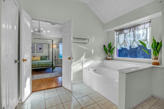 8222 Viny Ridge Drive, Houston, TX 77083