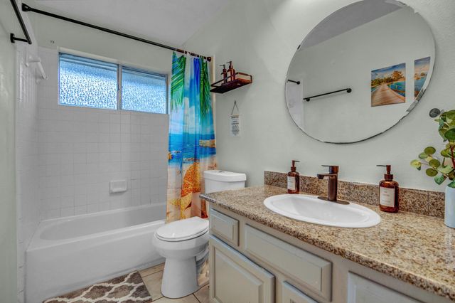 8222 Viny Ridge Drive, Houston, TX 77083