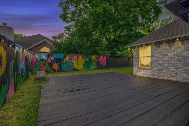 8222 Viny Ridge Drive, Houston, TX 77083