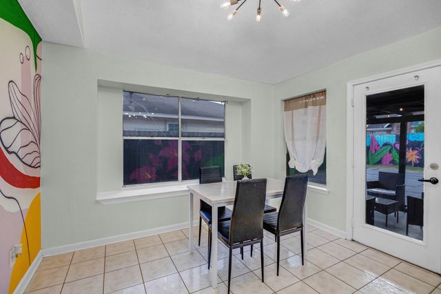 8222 Viny Ridge Drive, Houston, TX 77083