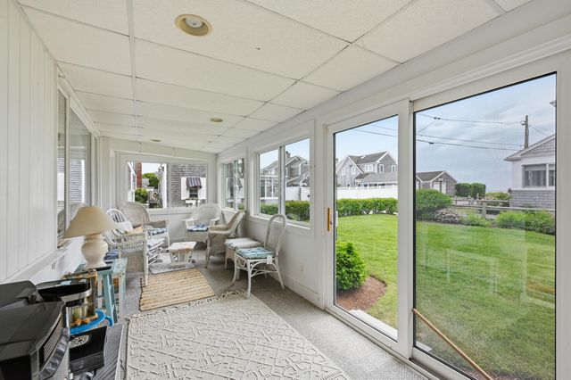 12 Wyndemere Bluffs Road, Harwich Port, MA 02646