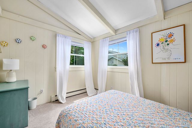 12 Wyndemere Bluffs Road, Harwich Port, MA 02646