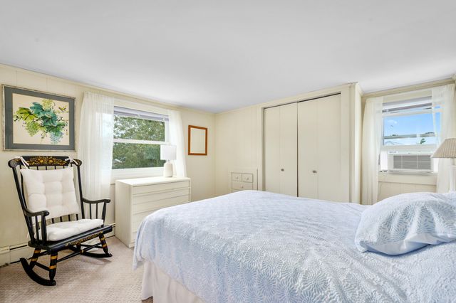 12 Wyndemere Bluffs Road, Harwich Port, MA 02646