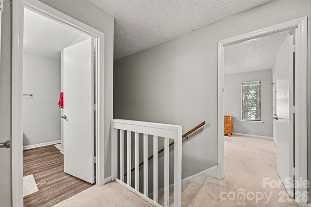 611 Mattingwood Drive, Charlotte, NC 28270