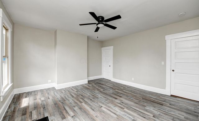 1050 Oak Street, Columbus, OH 43205