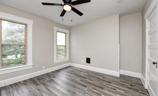 1050 Oak Street, Columbus, OH 43205