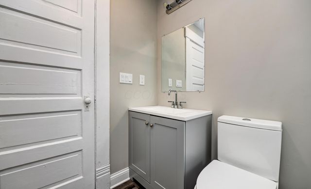 1050 Oak Street, Columbus, OH 43205