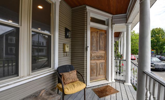 1050 Oak Street, Columbus, OH 43205