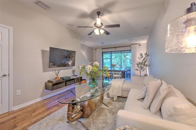 11808 13TH WAY N, St Petersburg, FL 33716