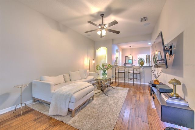 11808 13TH WAY N, St Petersburg, FL 33716