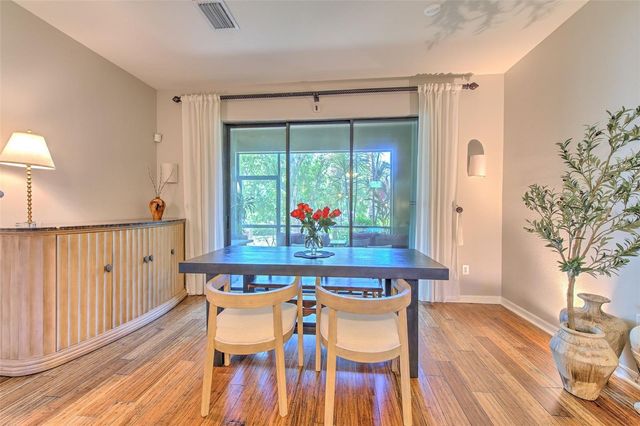 11808 13TH WAY N, St Petersburg, FL 33716