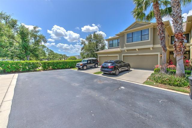 11808 13TH WAY N, St Petersburg, FL 33716