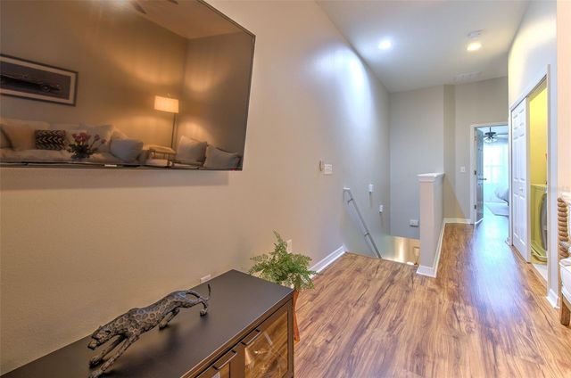 11808 13TH WAY N, St Petersburg, FL 33716