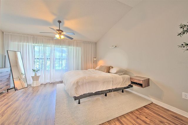 11808 13TH WAY N, St Petersburg, FL 33716