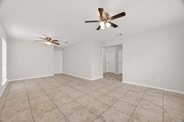 5439 Baslow Drive, Katy, TX 77449