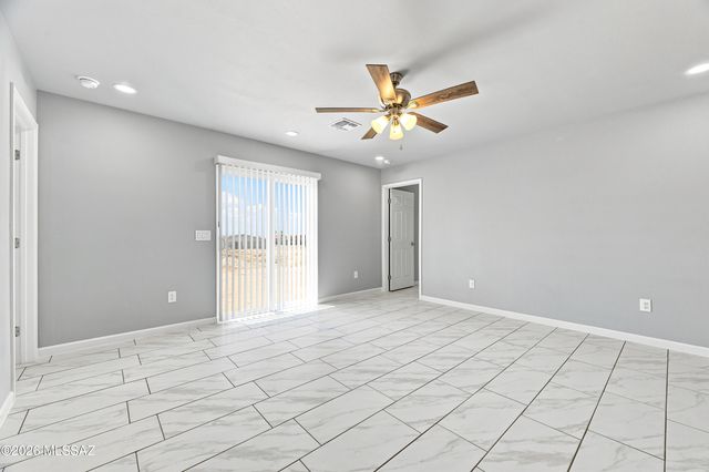 142 S Montgomery Avenue, Corona De Tucson, AZ 85641