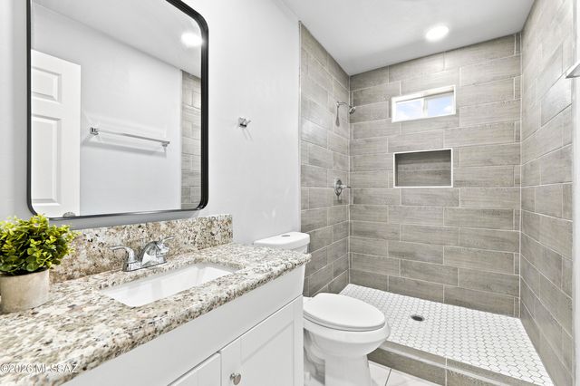 142 S Montgomery Avenue, Corona De Tucson, AZ 85641