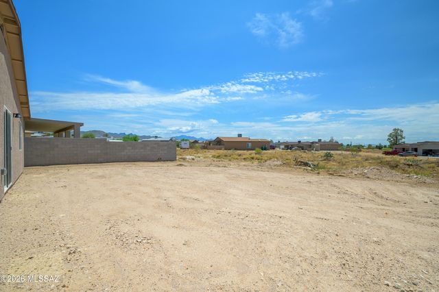 142 S Montgomery Avenue, Corona De Tucson, AZ 85641