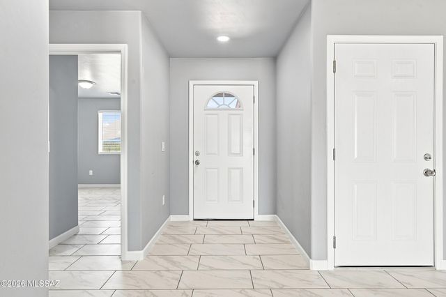 142 S Montgomery Avenue, Corona De Tucson, AZ 85641
