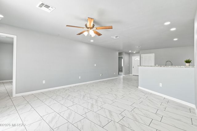 142 S Montgomery Avenue, Corona De Tucson, AZ 85641