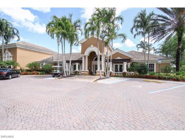 1885 Florida Club DR 8206, Naples, FL 34112