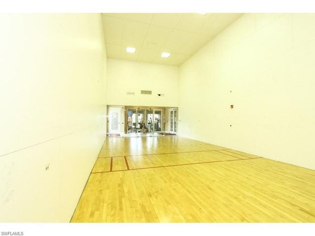1885 Florida Club DR 8206, Naples, FL 34112