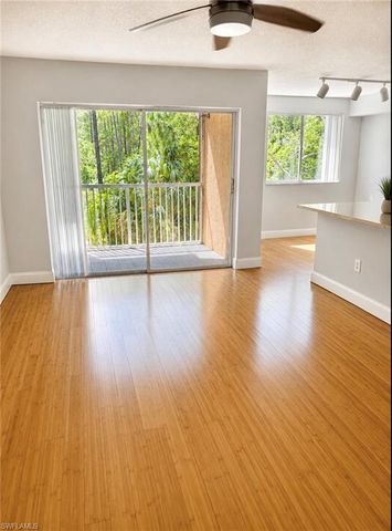 1885 Florida Club DR 8206, Naples, FL 34112