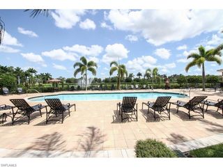 1885 Florida Club DR 8206, Naples, FL 34112