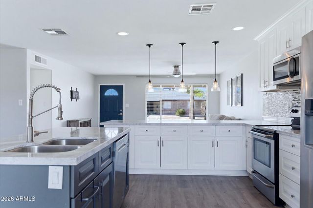 7814 E CYPRESS Street, Scottsdale, AZ 85257