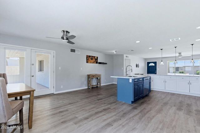 7814 E CYPRESS Street, Scottsdale, AZ 85257