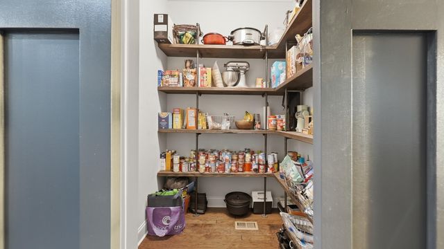 417 S Mcdonald Road, Mcdonald, TN 37353