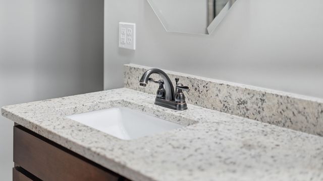 417 S Mcdonald Road, Mcdonald, TN 37353