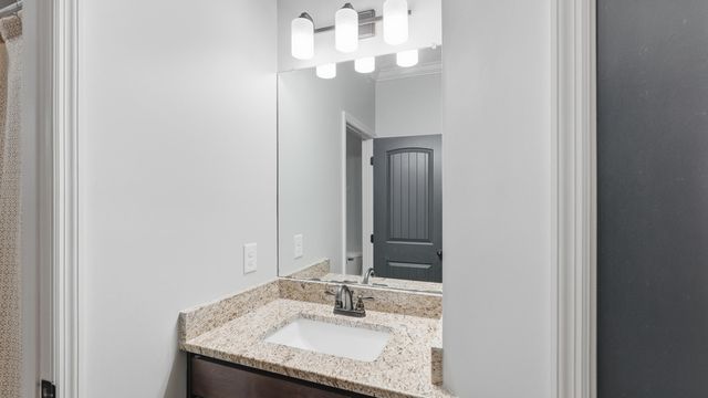 417 S Mcdonald Road, Mcdonald, TN 37353