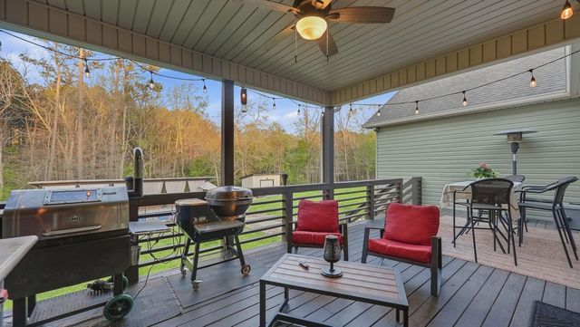 417 S Mcdonald Road, Mcdonald, TN 37353