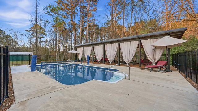 417 S Mcdonald Road, Mcdonald, TN 37353