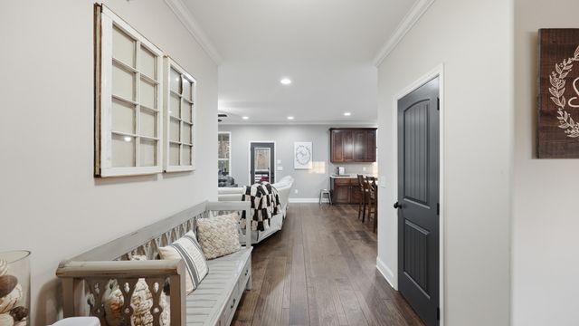 417 S Mcdonald Road, Mcdonald, TN 37353