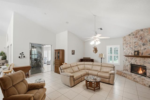 2305 Winding Creek Lane, Fort Pierce, FL 34981