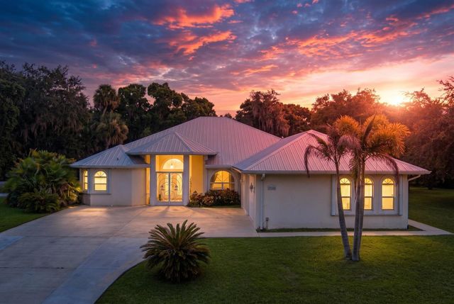 2305 Winding Creek Lane, Fort Pierce, FL 34981