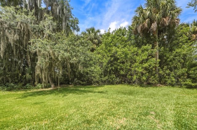2305 Winding Creek Lane, Fort Pierce, FL 34981