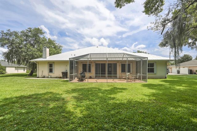 2305 Winding Creek Lane, Fort Pierce, FL 34981